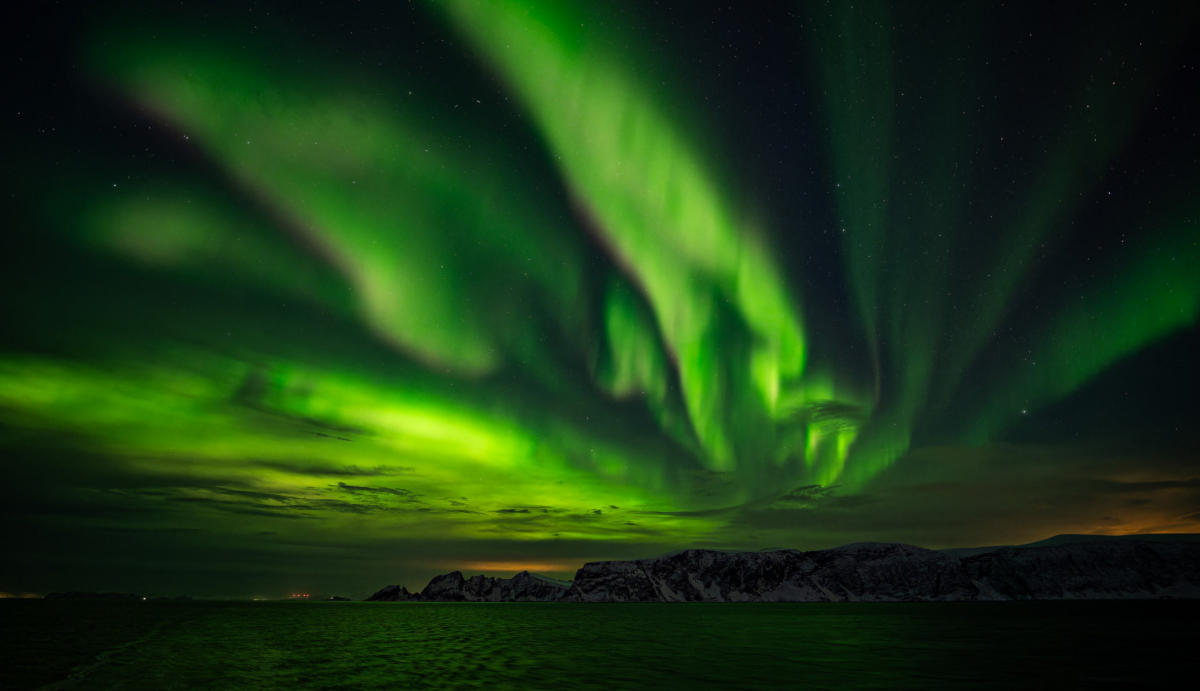 Wie entstehen Polarlichter eigentlich